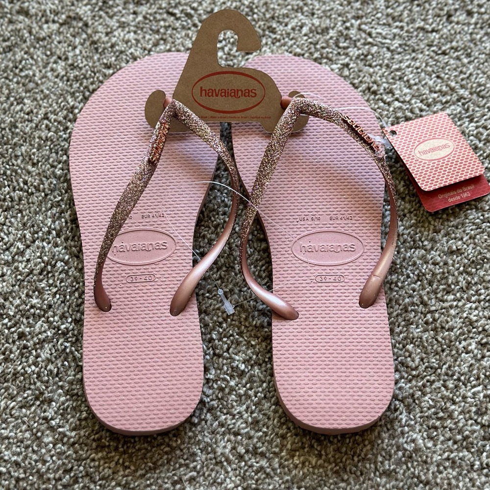NWT Havaianas Slim Glitter Rose Size 9